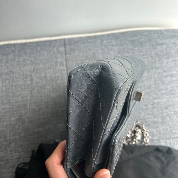 Authentic Chanel 2.55 Reissue mini grey - Picture 7 of 11